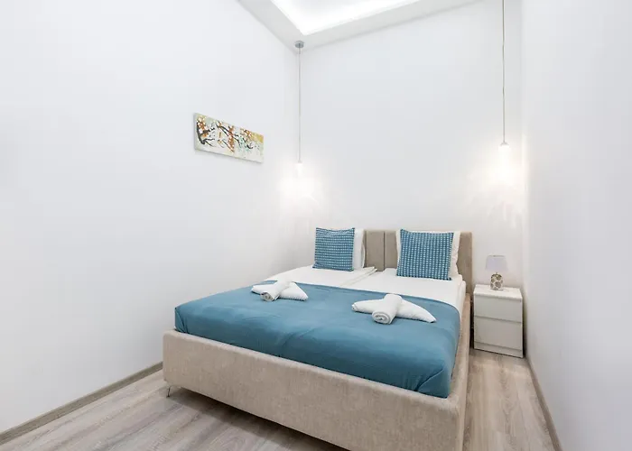 Black Marble Unique Design Near Danube River *